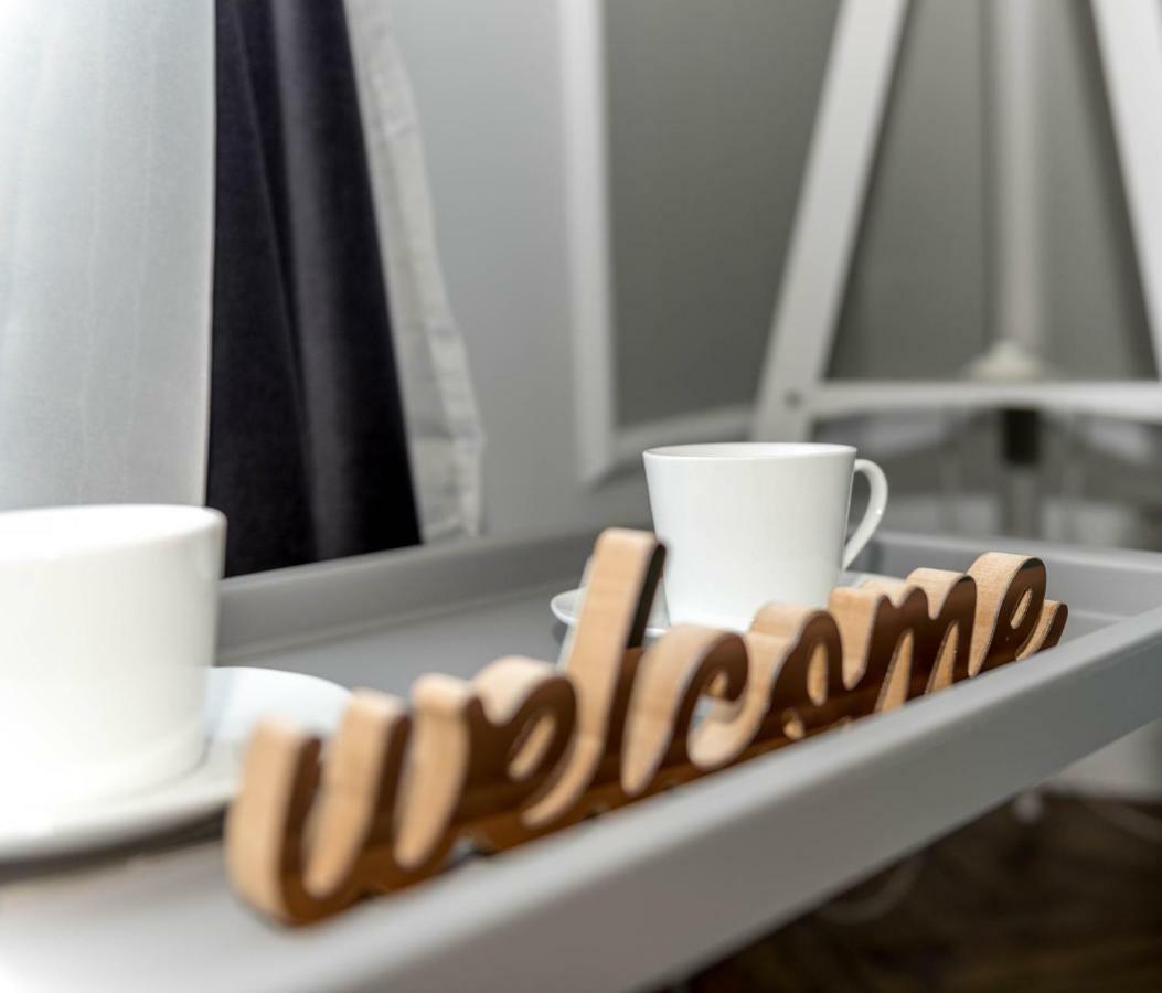 Central Premium Suites Timişoara Exteriör bild
